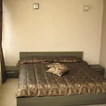Domus Hostel *