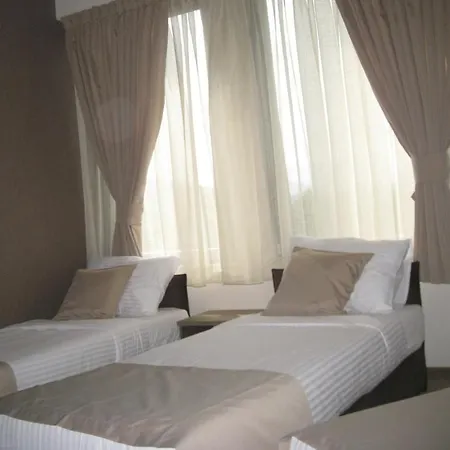 Domus Hostel