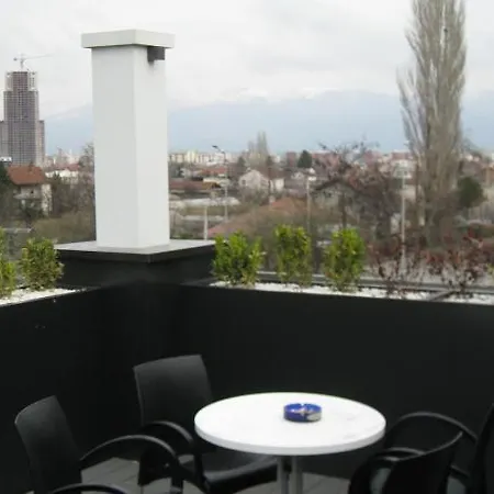 Domus Хостел *